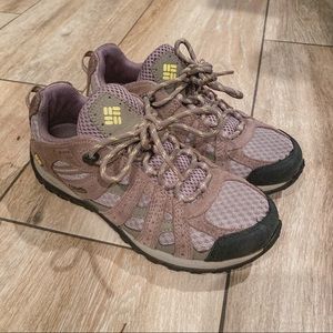 Columbia hiking shoes